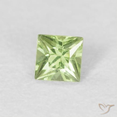0.19 ct Green Sapphire Stone, Natural Sapphire in Princess-Cut Shape for Sale