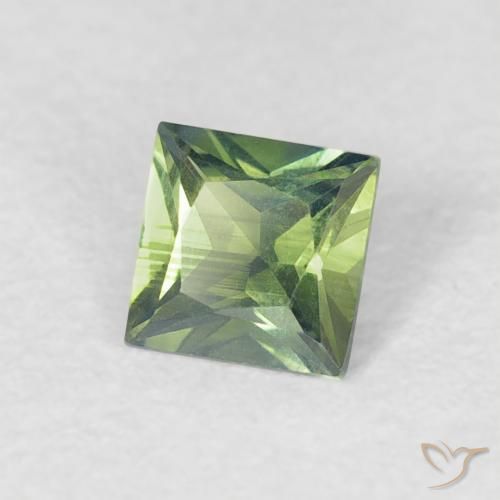 0.35 ct Green Sapphire Stone, Natural Sapphire in Princess-Cut Shape for Sale