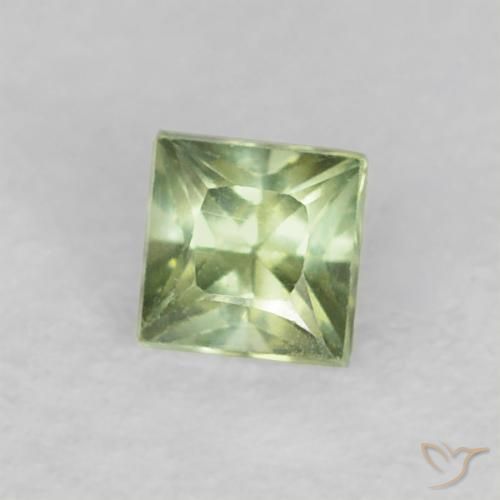 0.21 ct Green Sapphire Stone, Natural Sapphire in Princess-Cut Shape for Sale