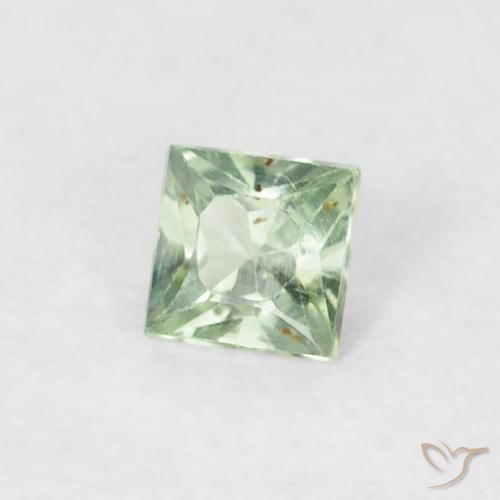 0.19 ct Green Sapphire Stone, Natural Sapphire in Princess-Cut Shape for Sale