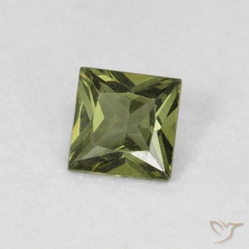 0.33 ct Green Sapphire Stone, Natural Sapphire in Princess-Cut Shape for Sale