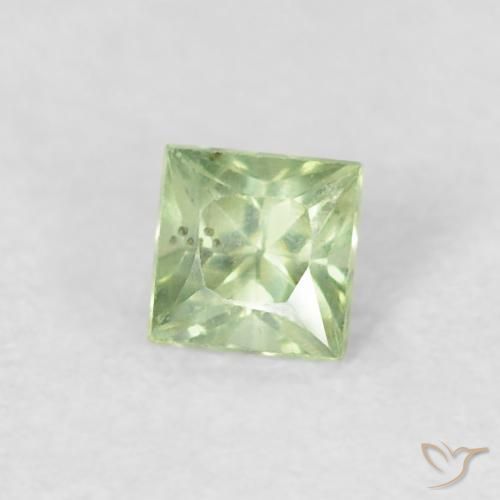 0.18 ct Green Sapphire Stone, Natural Sapphire in Princess-Cut Shape for Sale