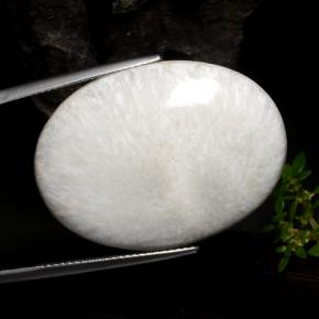 29.84 ct White Scolecite Stone, Natural Scolecite in Oval Cabochon Shape for Sale