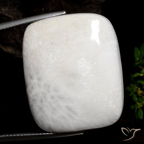 30,85 ct kissenschliff weißer Scolecit aus Südafrika, Größe 28,5 x 24mm, natürlicher Edelstein, Opaque Reinheit, 1 Stück kissenschliff Scolecit, Mohs-Härte von 5 - 5,5 , Photo A