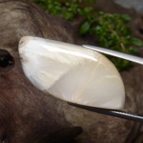 28.06 ct White Scolecite Stone, Natural Scolecite in Fancy Cabochon Shape for Sale