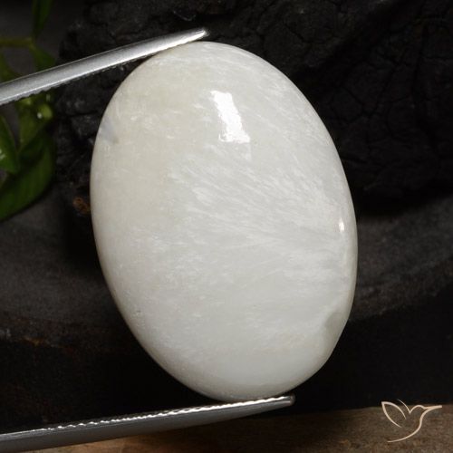 23.76 ct White Scolecite, 29.4 x 21.1 mm Oval Cut From South Africa, Photo A