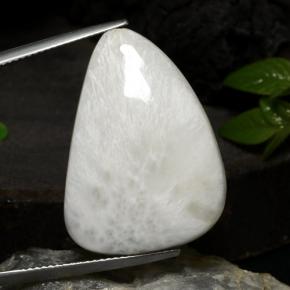 20.10 ct White Scolecite Gemstone, Scolecite Gem in Shark Fin Cabochon Shape for Sale.