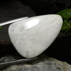 20.10 ct White Scolecite Stone, Natural Scolecite in Shark Fin Cabochon Shape for Sale
