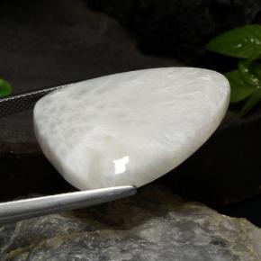 Scolecite Gemstone in 28.4 x 20.5 mm Size for Sale, Scolecite Stone in White Color