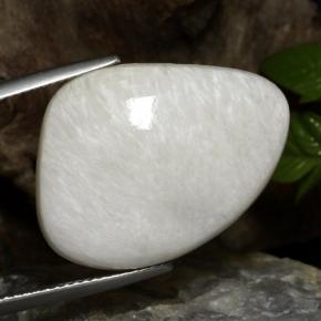 15.83 ct White Scolecite Stone, Natural Scolecite in Shark Fin Cabochon Shape for Sale