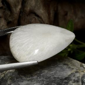 Scolecite Gemstone in 27.2 x 22.8 mm Size for Sale, Scolecite Stone in White Color