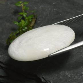 Scolecite Gemstone in 27.6 x 18.2 mm Size for Sale, Scolecite Stone in Light Grayish White Color