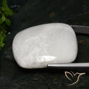 Scolecite Gemstone in 25.1 x 23.7 mm Size for Sale, Scolecite Stone in Warm White Color