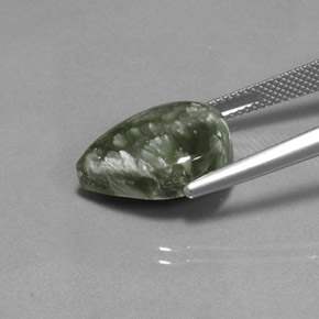 Seraphinite Gemstone in 16.4 x 12.1 mm Size for Sale, Seraphinite Stone in Green Color