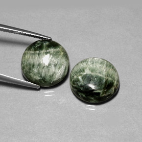 18.87 ct Green Seraphinite Gemstone, Seraphinite Gem in Round Cabochon Shape for Sale.