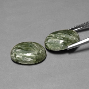 Seraphinite Gemstone in 18 x 13 mm (calibrated) Size for Sale, Seraphinite Stone in Green Color