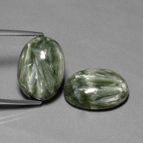 19.99 ct Green Seraphinite Gemstone, Seraphinite Gem in Oval Cabochon Shape for Sale.