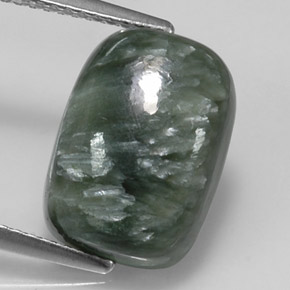 5.89 ct Green Seraphinite Gemstone, Seraphinite Gem in Cushion Cabochon Shape for Sale.