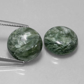9.85 ct Green Seraphinite Gemstone, Seraphinite Gem in Round Cabochon Shape for Sale.