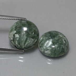 9.73 ct Green Seraphinite Gemstone, Seraphinite Gem in Round Cabochon Shape for Sale.