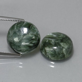 9.72 ct Green Seraphinite Stone, Natural Seraphinite in Round Cabochon Shape for Sale