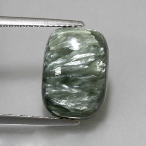 5.57 ct Green Seraphinite Gemstone, Seraphinite Gem in Cushion Cabochon Shape for Sale.