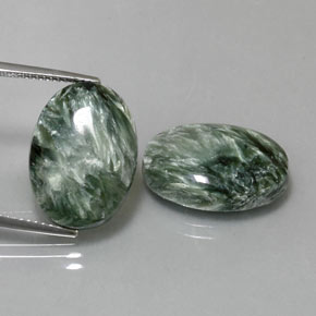 18.34 ct Green Seraphinite Gemstone, Seraphinite Gem in Oval Cabochon Shape for Sale.