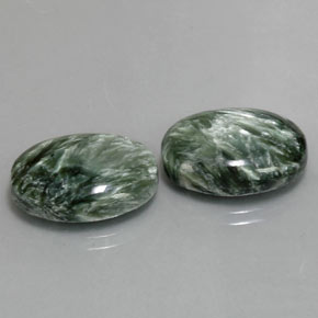 18.34 ct Green Seraphinite Stone, Natural Seraphinite in Oval Cabochon Shape for Sale