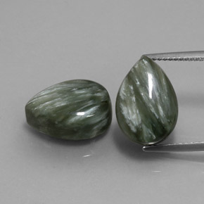 Multicolor Green Seraphinite Gem - 5.8ct Pear Cabochon (ID: 333660)