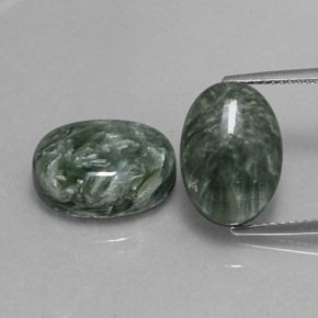 Medium Green Серафинит Камень - 6.8ct Овал Кабошон (ID: 336097)