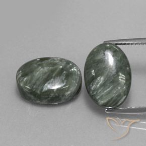 Séraphinite ovale de 13,79 ct, 14,1 x 10,1 mm de Russie, Photo A
