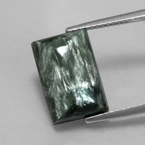 5.60 ct Green Seraphinite Gemstone, Seraphinite Gem in Baguette Cabochon Shape for Sale.