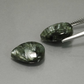 Seraphinite Gemstone in 13.9 x 10 mm Size for Sale, Seraphinite Stone in Green Color