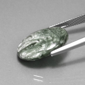 Seraphinite Gemstone in 20 x 15 mm (calibrated) Size for Sale, Seraphinite Stone in Green Color