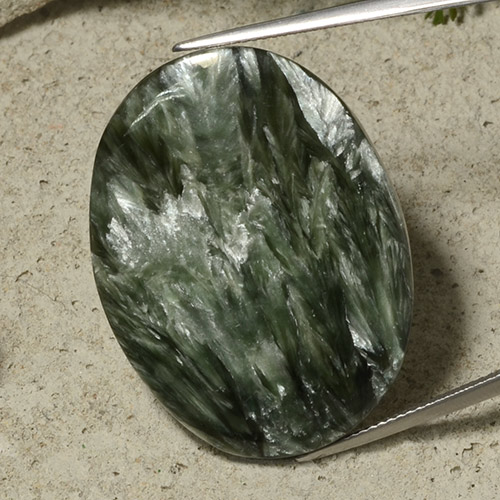 Forest Green Seraphinite Gem - 34.4ct Oval Cabochon (ID: 486301)