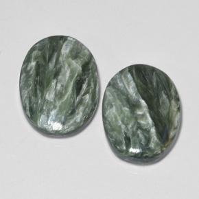 4.7ct Oval Cabochon Green Seraphinite Gem for sale 4.7ct Oval Cabochon Green Seraphinite Gem (ID: 502855)