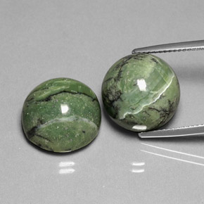 20.33 ct Green Serpentine Stone, Natural Serpentine in Round Cabochon Shape for Sale