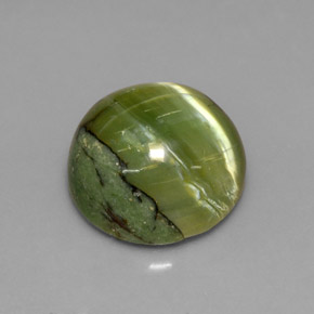 6.30 ct Green Serpentine Gemstone, Serpentine Gem in Round Cabochon Shape for Sale.