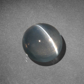 4.67 ct Gray Sillimanite Cat's Eye Stone, Natural Sillimanite Cat's Eye in Round Cabochon Shape for Sale