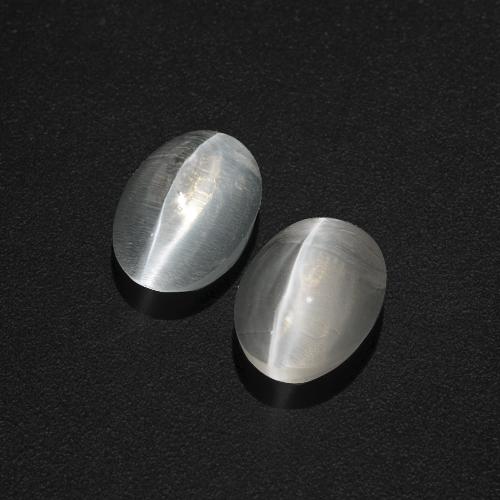 7,3 x 5,4mm Paar ovaler Sillimanit-Katzenauge - Gewicht 2,42 ct gesamt / durchschn. 1,21 ct, Klares Weiß Farbe in Translucent Reinheit, natürlicher Edelstein, Mohs-Härte 6,5 - 7,5 Geeignet für den täglichen Gebrauch im Schmuck, Photo A