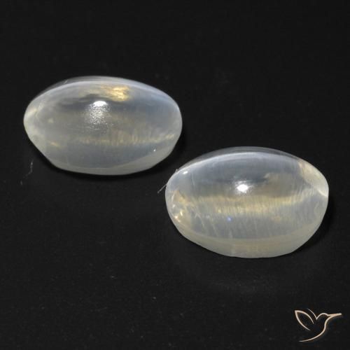 Sillimanite Cat's Eye Gemstones in 7 x 5 mm (calibrated) Size for Sale, Sillimanite Cat's Eye Stones in White Color