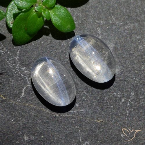 2.39 ct Oval Sillimanite Cat's Eye, 7.7 x 5.1 mm From Madagascar, Photo A
