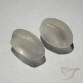 Sillimanite Cat's Eye Gemstones in 7 x 5 mm (calibrated) Size for Sale, Sillimanite Cat's Eye Stones in Warm White Color