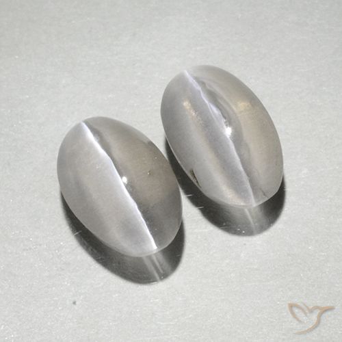 2.17 ct Oval Sillimanite Cat's Eye, 7.3 x 4.6 mm From Madagascar, Photo A