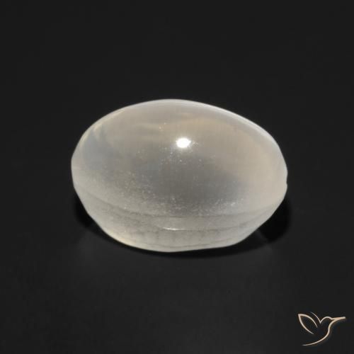 Sillimanite Cat's Eye Gemstone in 7 x 5 mm (calibrated) Size for Sale, Sillimanite Cat's Eye Stone in Warm White Color