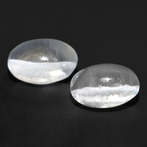 Very Light Grey Sillimanite Cat's Eye Gem - 0.7ct Oval Cabochon (ID: 558535)