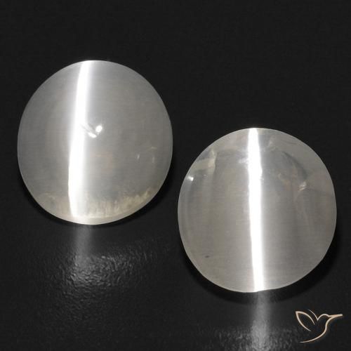 Oeil de chat ovale en sillimanite de 2,68 ct, 6,5 x 6,2 mm de Madagascar, Photo A