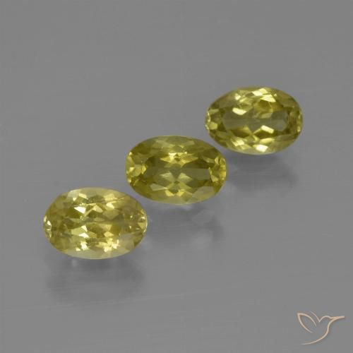 Sillimanita amarela de 2,78 quilates, corte oval de 7,1 x 4,9 mm do Sri Lanka, Photo A