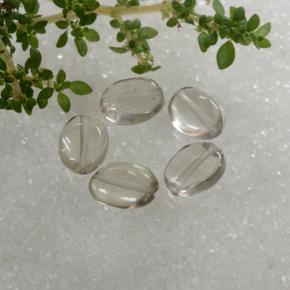 Very Light Brown Rauchquarz Edelstein - 1ct Oval Cabochon mit Loch (ID: 479189)
