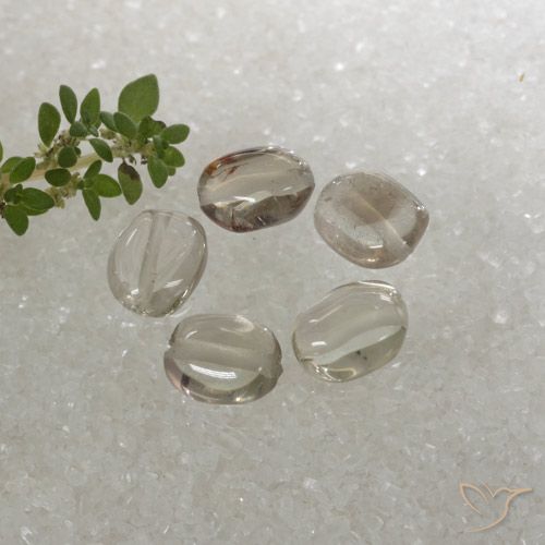 4.7 ct Oval Smoky Quartz, 6.7 x 5.4 mm From Brazil, Photo A